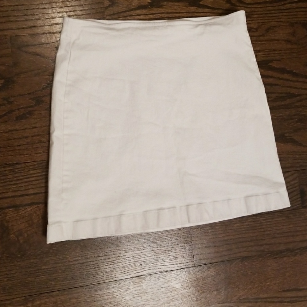 White jean side zip skirt